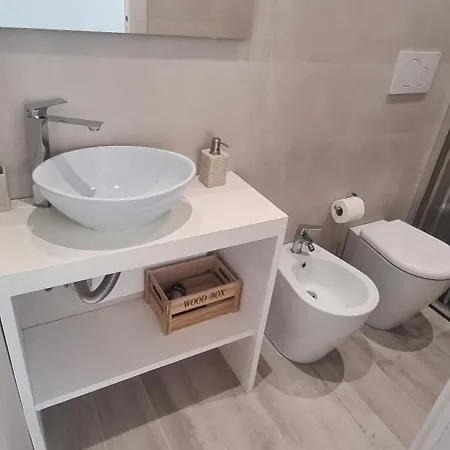 Cagliariparadiseapartment It Marina קליארי